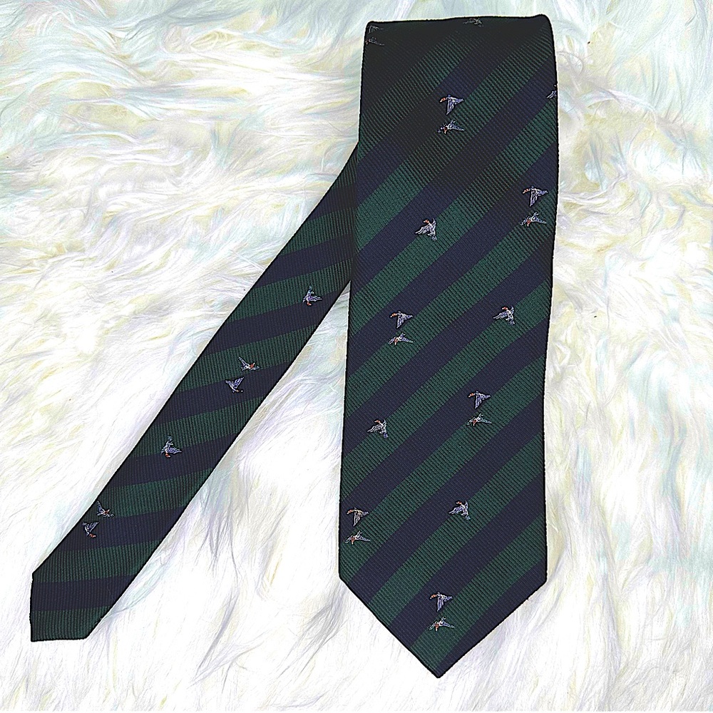EUC Burberry Tie